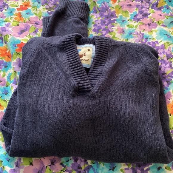 girls  Blue pullover with Butterfly detail GAP - Picture 8 of 8